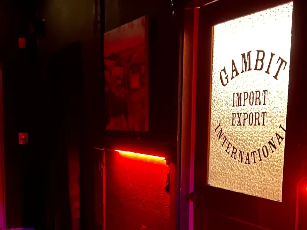 entrance to import export escape room in wallingford connecticut