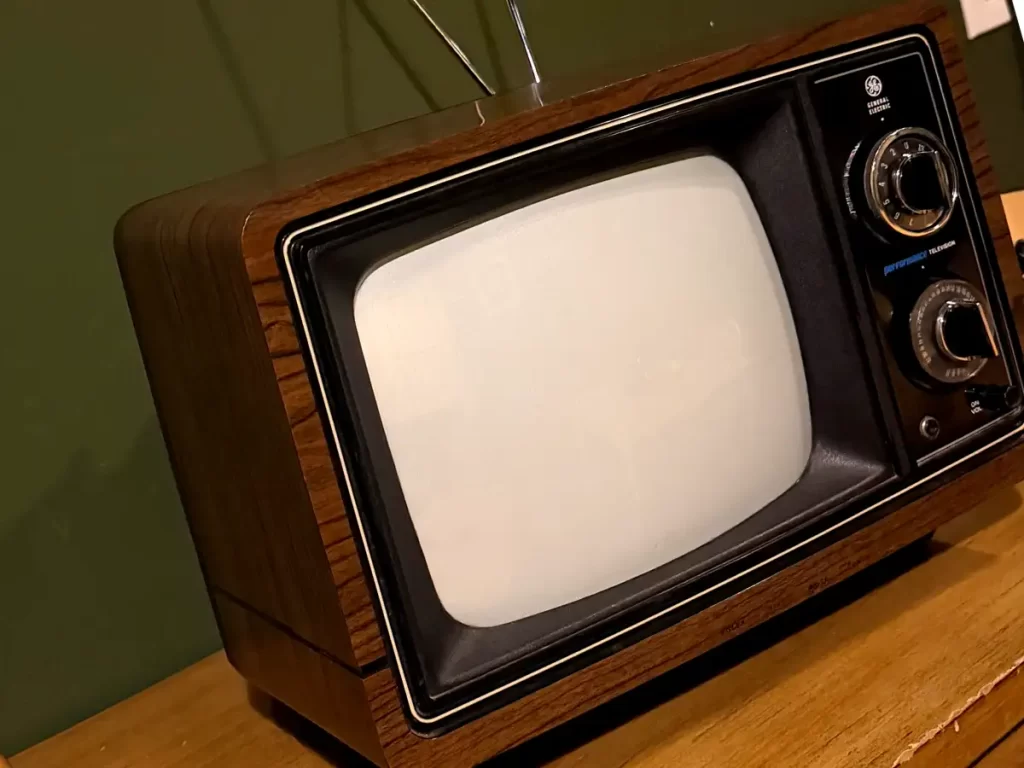 retro TV in the zodiac apartment